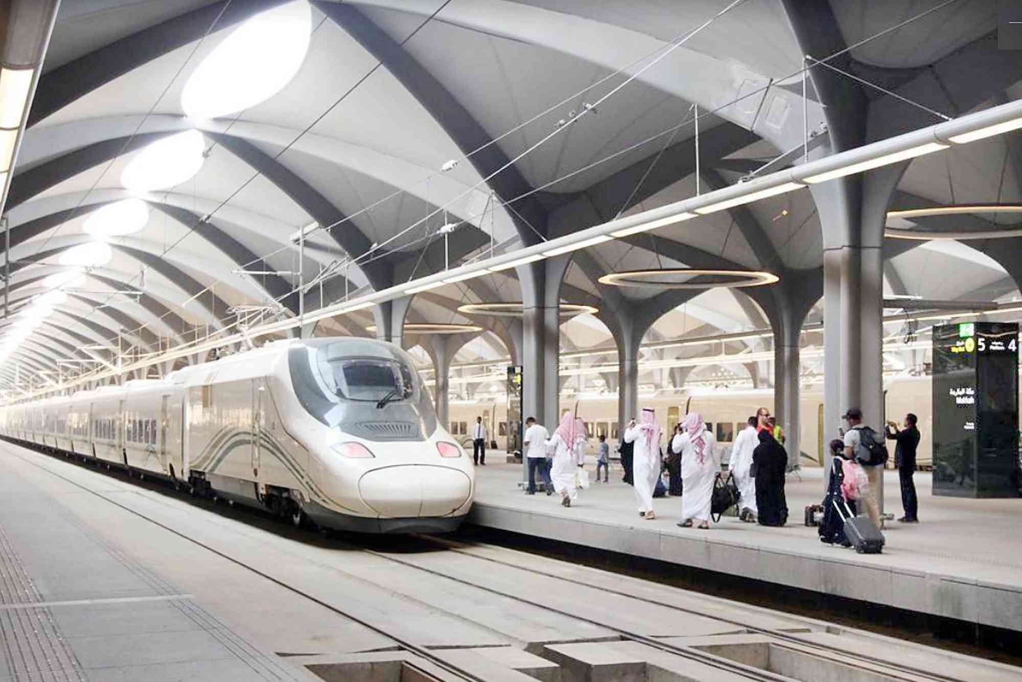 How to Navigate Jeddah Using Public Transportation Services.