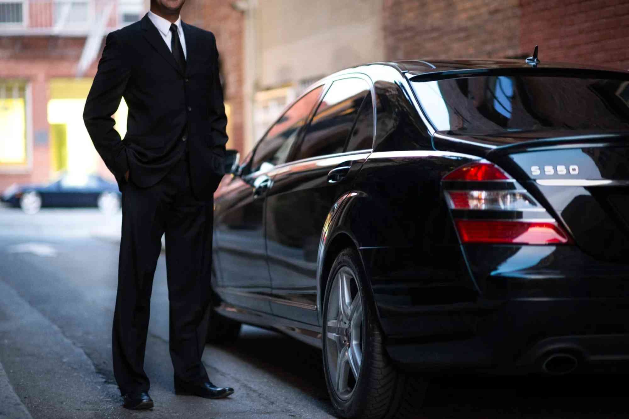 Why Chauffeur Services Are Popular for VIP Transport in Jeddah.