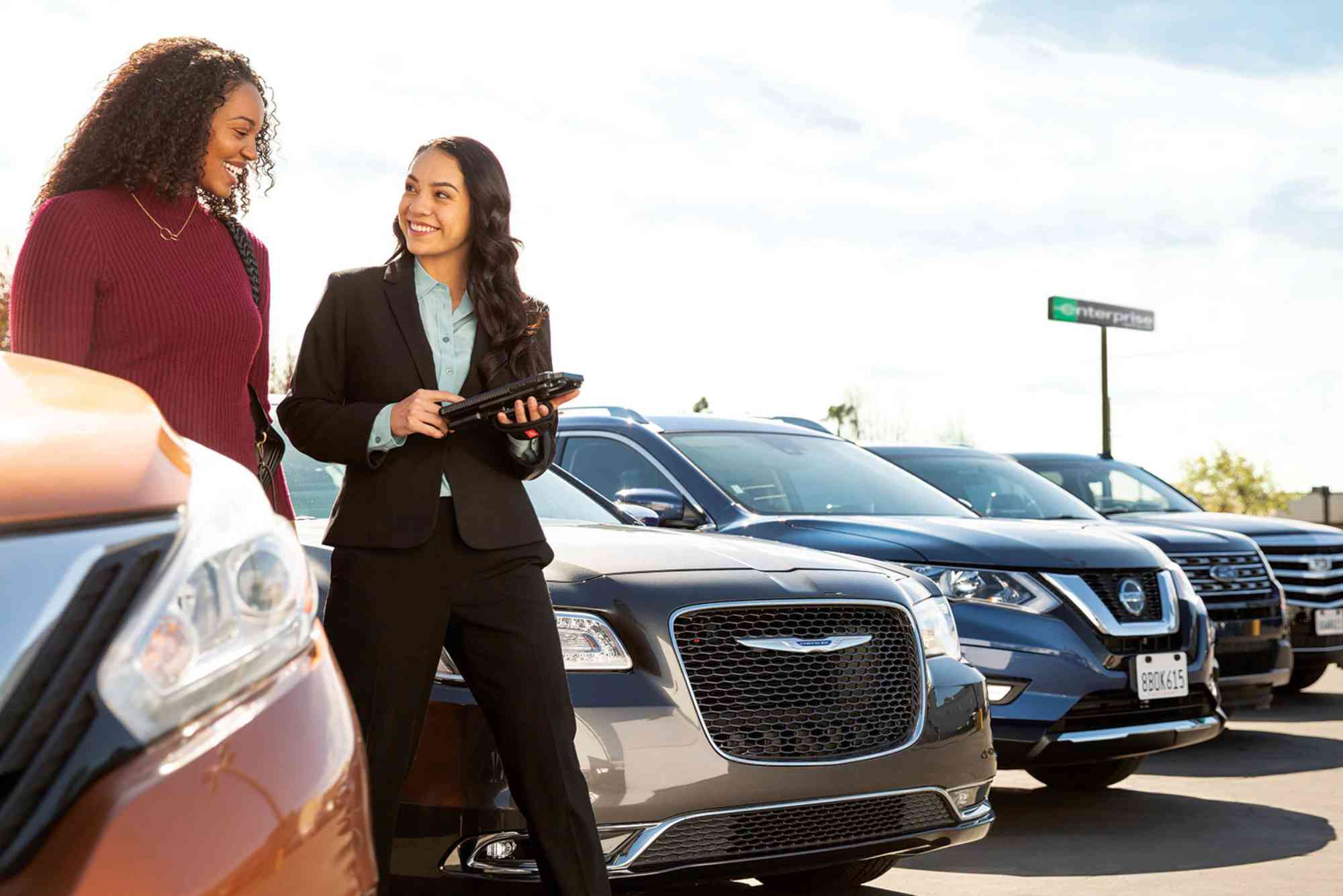 How to Choose Eco-Friendly Cars for Rentals in Madinah