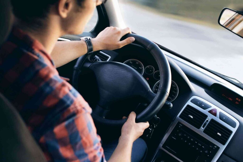 How to Handle Car Rental Insurance Policies in Madinah.