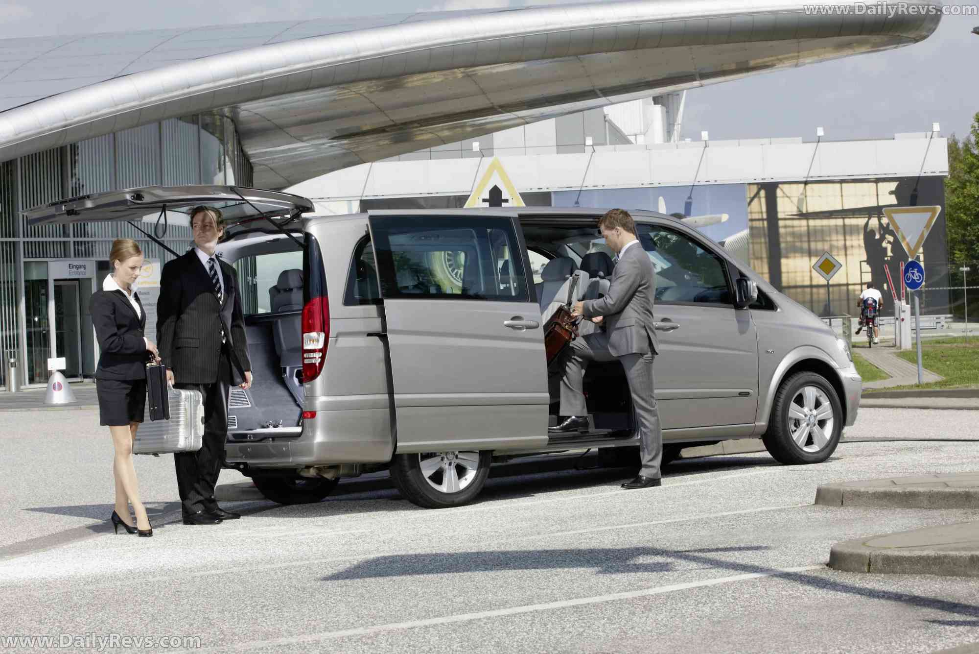 How to Plan Group Transportation Services for Events in Jeddah.