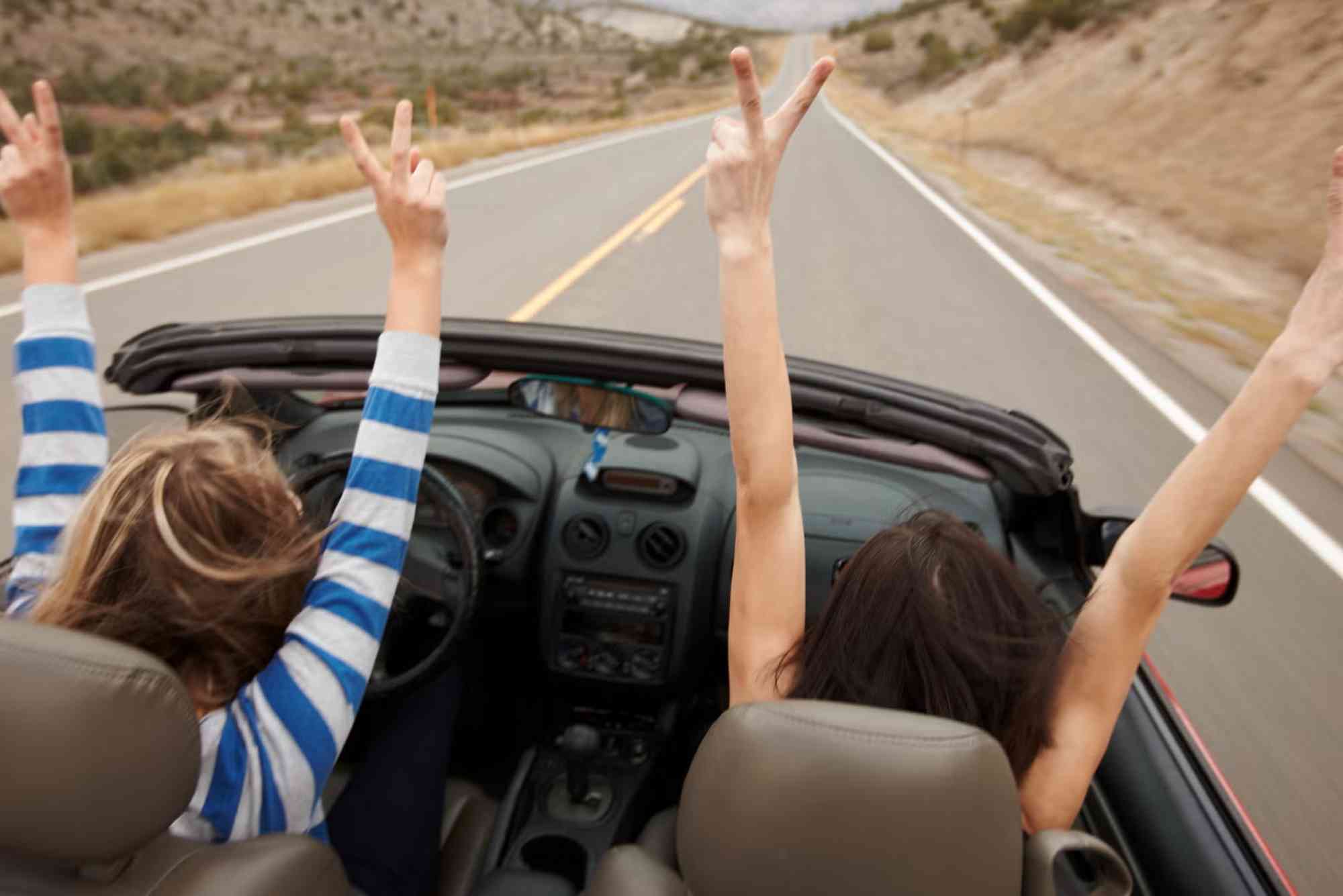 Tips for Renting a Car for Group Travel and Road Trips.